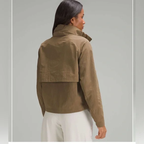 Lululemon Always Effortless Jacket
Artifact - Picture 2 of 14